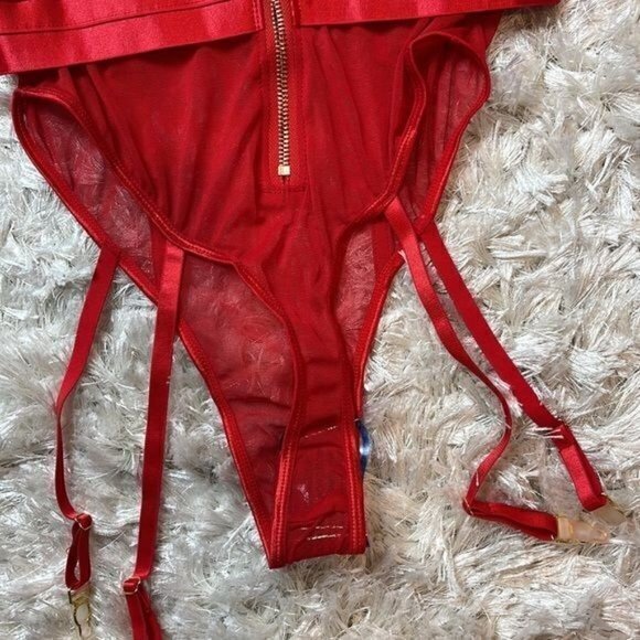 Forplay Honey Please Buckle Mesh Garter Teddy -‎ Red Size M REFNB - Picture 6 of 8